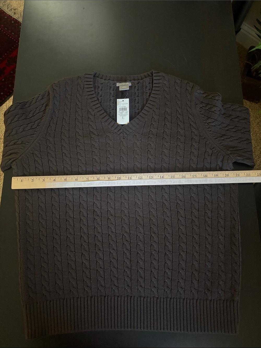 Ann Taylor Cable Knit V-Neck Sweater
Dark Brown - Picture 9 of 17